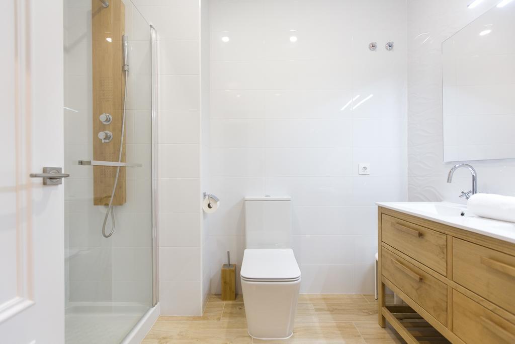 Total Valencia White Appartement Buitenkant foto